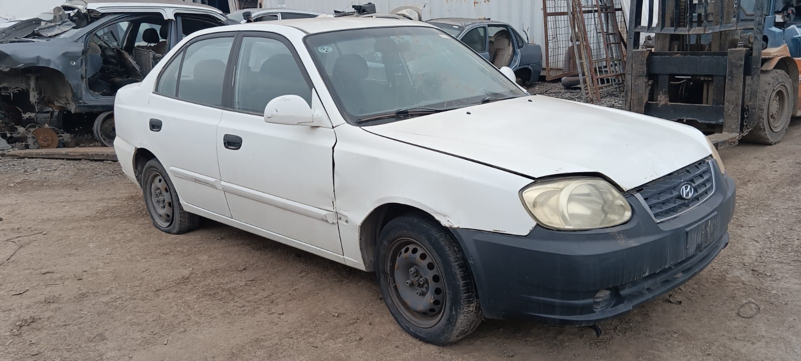  Hyundai ACCENT 2000    EN DESARME